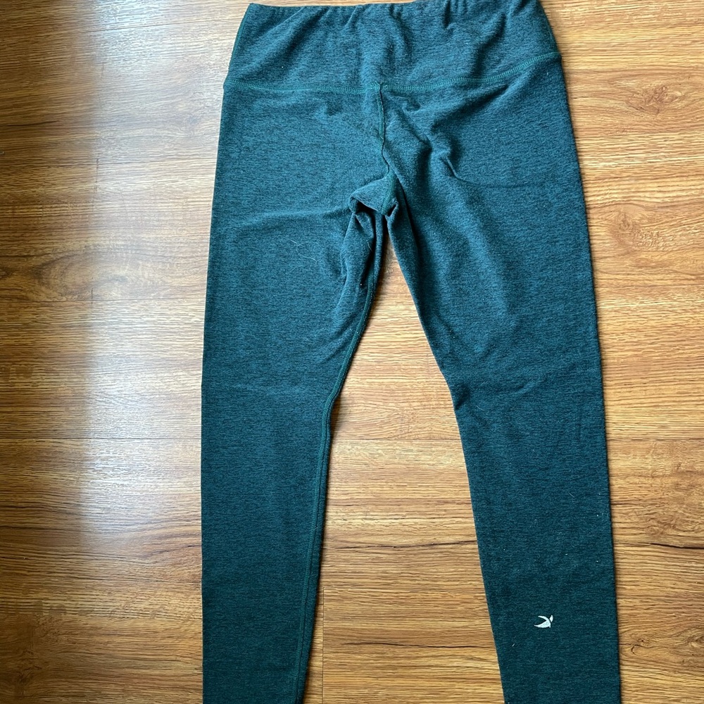 Mid to lower rise leggings